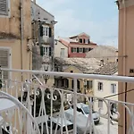 La Cantada - Renovated Apartment In Corfu Town