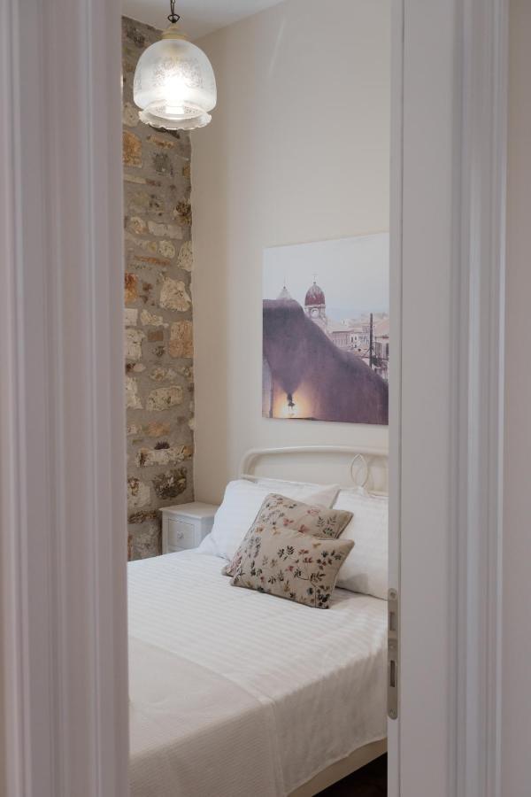 La Cantada - Renovated In Corfu Town Apartament