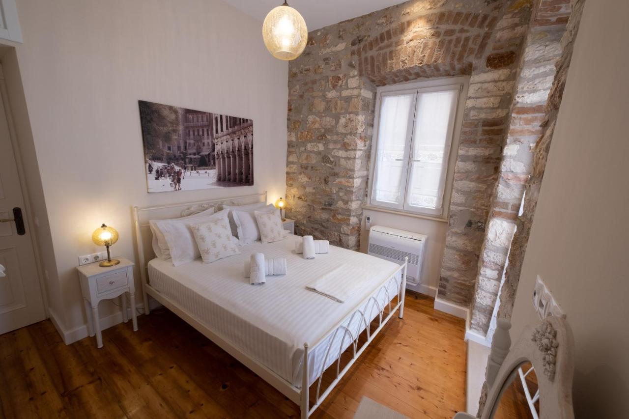 Apartament La Cantada - Renovated In Corfu Town